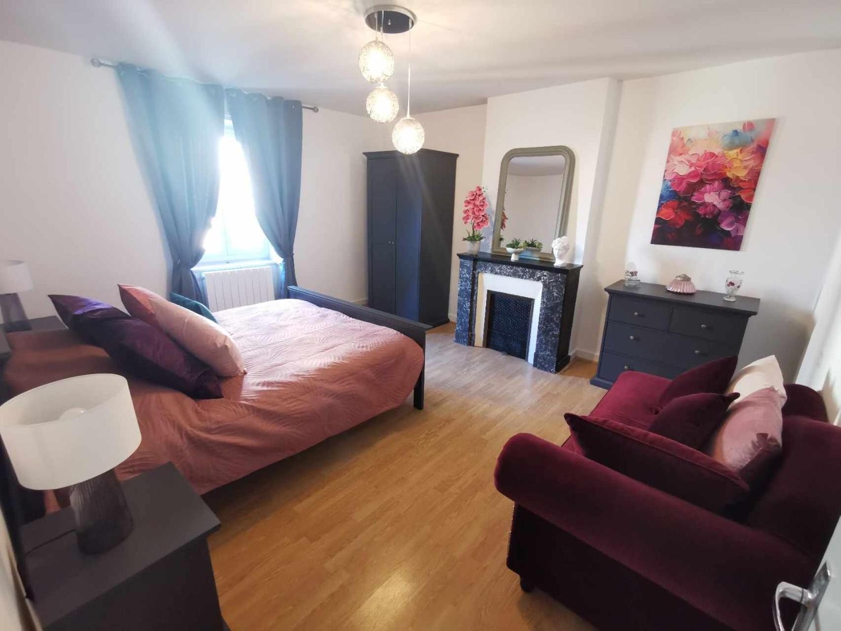 Bel Appartement De 1 A 7 Personnes Ambert Exteriér fotografie
